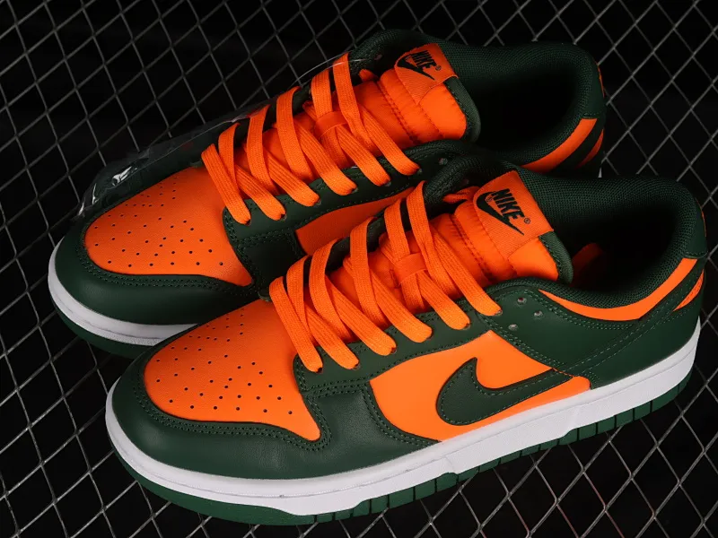 All Categories Nk SB Dunk Series Nk SB Dunk Low Low-top sneakers Nk SB Dunk Low "Miami Hurricanes" Orange-green SB low-top casual sneakers DD1391-300
